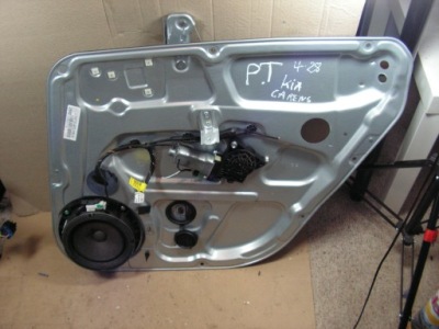 Салон двері kia picanto правий задній фото №1