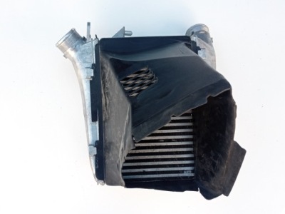 Інтеркулер audi rs 6 c8 правий фото №1