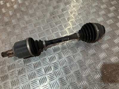 Привідний вал ліва короткий bmw x1 f48 2.0 d фото №1