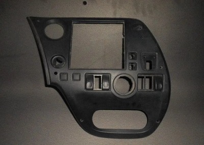 Панель рамка середня консолі панель приладів daf 105 xf фото №1