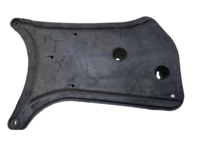 Защита подвеска audi a4 b8 8k0825219 фото №1