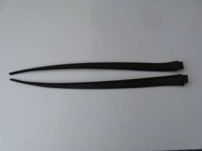 Молдинг скло перед vw golf plus фото №1