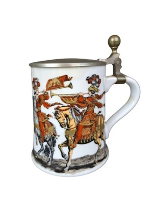 KOLEKCJONERSKI KUFEL PORCELANOWY KAISER