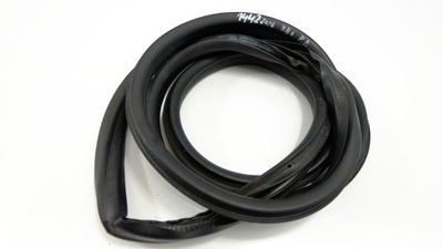 Ford ka plus прокладка кузовная дверь правый перед фото №1