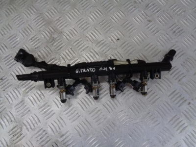 Молдинг упорскування форсунки fiat grande punto 1.4 8v 05- cb261 фото №1