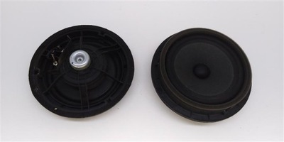 Suzuki swift mk7 динамік двері задня перед фото №1