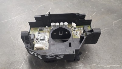 P30710341 панель комбінований volvo v50 фото №1