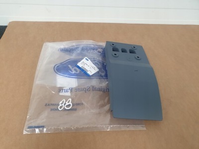 Молдинг левая pod заливная горловина топлива ford transit custom фото №1