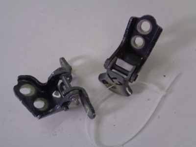 Петлі двері лівий задня renault clio v 1.5 dci 2022 rok tekpn фото №1