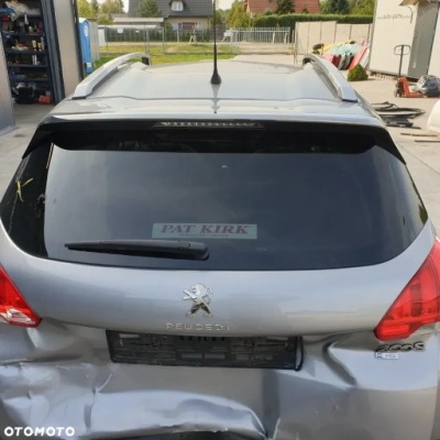 Peugeot 2008 1 13-19r скло кришки багажника задній фото №1