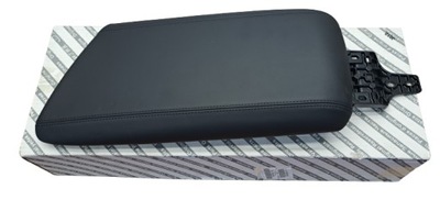 Оригинал подлокотник alfa romeo giulia 156132382 фото №1