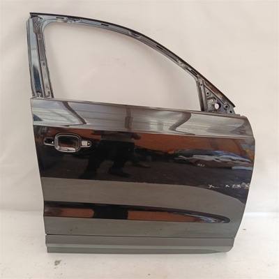 Двері праве перед audi q3 8u 8u0831312c фото №1