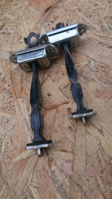 Nissan juke lift 2015 обмежувач двері перед p+l фото №1