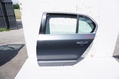 Дверь левый задняя skoda superb ii 2 hb lf8j фото №1