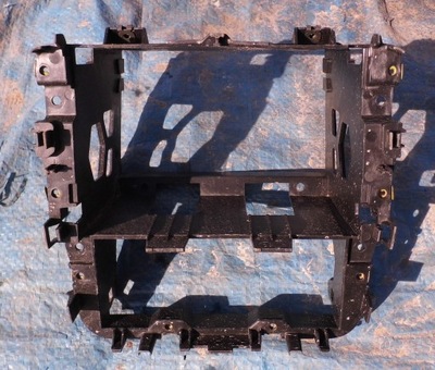 Eos scirocco рамка навігації радіо 1q0858089 фото №1