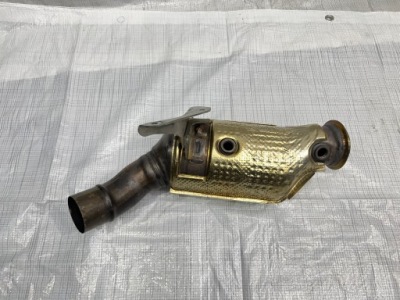 Alfa romeo giulia quadrifoglio qv lift 2.9 катализатор 50552596 фото №1