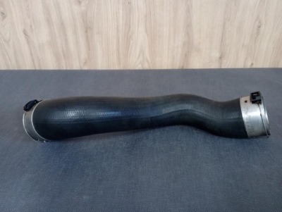 Mercedes e-klasa w207 c207 труба шланг повітря радіатора інтеркулер фото №1