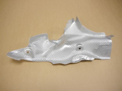 Audi a4 a5 8w защита тепловая 8w0399300g фото №1