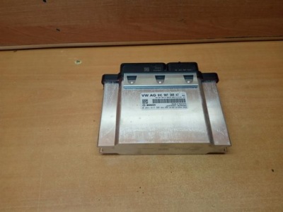 Бортовий комп'ютер блок керування двигуна bosch 04c907309at фото №1