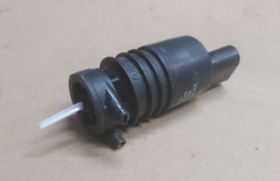 Mercedes w204 w212 cls 218 помпа распылителя фото №1