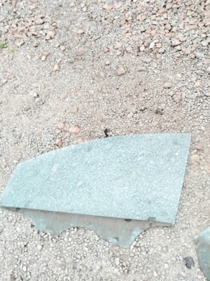 Скло двері лівий перед seat altea 43r-000479 фото №1