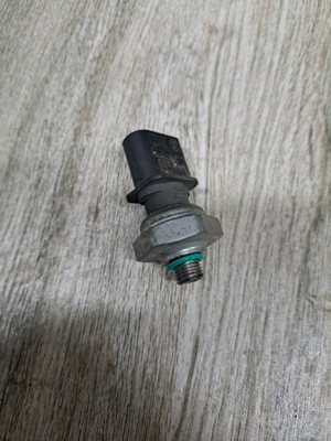 Датчик тиску кондиціонера renault gama t range фото №1