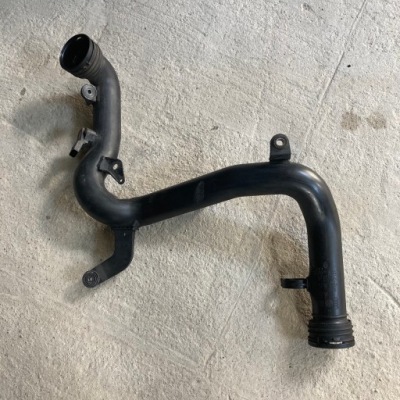 A3 1,9 tdi bkc 105km шланг воздуха 1k0145770b фото №1