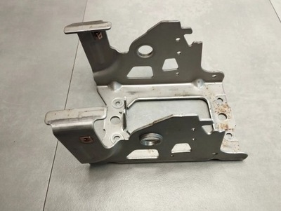 Opel insignia a кронштейн туннель 13268804 фото №1