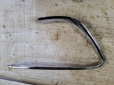 Suzuki ignis iii 16-20 хром решітка правий фото №1