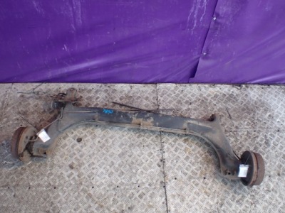 Renault twingo i 93-04 oś задня балка задня фото №1