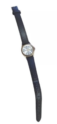 ZEGAREK PERFECT 010