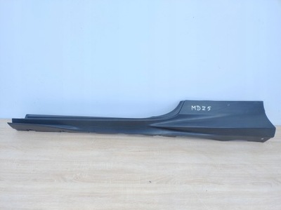 FERRARI F8 F142 LEFT FACING, PANEL SILL SILL NEW CONDITION ORIGINAL 000861774 MDZ5  