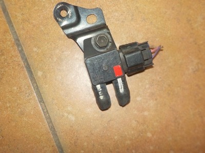 Датчик тиску rav4 iv 2.2 d4d 89481-52010 фото №1