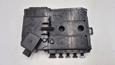 Модуль коробка запобіжників 2055402750 mercedes w205 фото №1