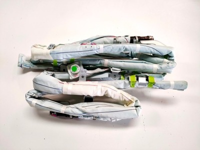 Шторка безопасности air bag правая mazda 3 lift bm sedan фото №1