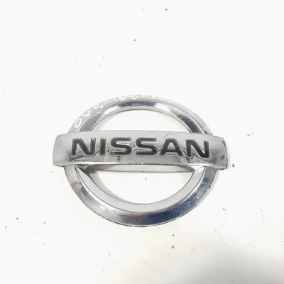 EMBLEMA INSIGNIA LOGOTIPO PARTE TRASERA NISSAN QASHQAI J10  