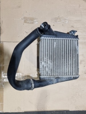 Интеркулер правый радиатор panamera 971 uszk. фото №1