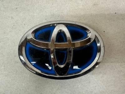 Эмблема значок w решётка радиатора решётка радиатора бампер перед toyota yaris cross iii 3 lift фото №1