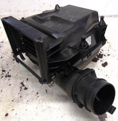 Корпус фільтра повітря mercedes b klasa w246 1.5cdi europa фото №1