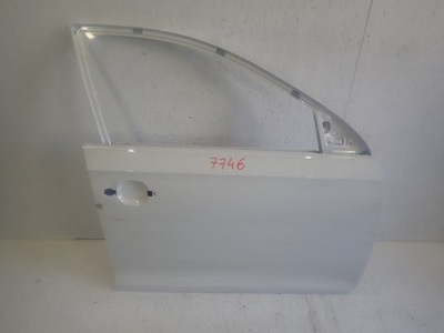 Дверь правое передние перед skoda rapid 5j 2012- фото №1