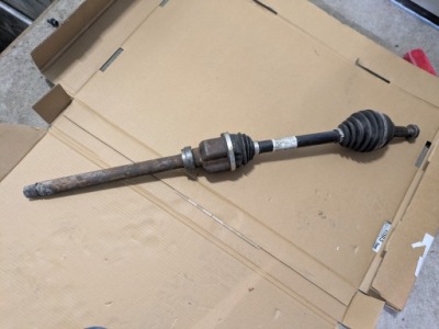 Привідний вал права передня перед citroen ds5 2.0hdi 9685693780 фото №1