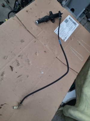 C4 cactus 1.2thp цилиндр сцепления шланг фото №1