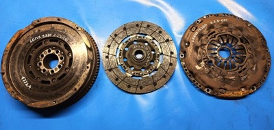 Сцепление колесо двухмассовый lexus is 220 toyota 2.2 d-cat 2ad фото №1