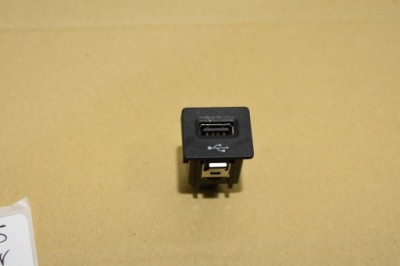 Idealne з'єднувач port usb porsche panamera 971 1 фото №1