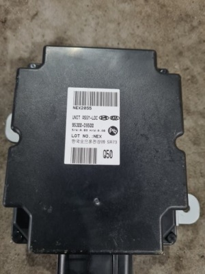 Kia sportage iv модуль блок керування 95300-d9500 fv фото №1