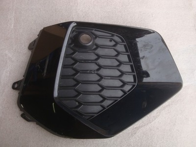 Audi a3 решётка бампера перед правая фото №1