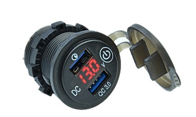 VENT WINDOW CHARGER AUTOMOTIVE VOLTAGE METER 2XUSB  