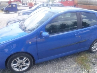 DURYS KAIRYSIS PRIEK. FIAT PUNTO II FL SPORTING KODAS 246 