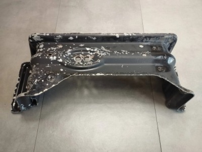 Mercedes ml w164 кронштейн коробки a1642400302 фото №1