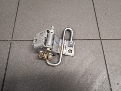 CHARNELA DE PUERTA DERECHA INFERIOR AUDI RS6 C5 4B0831412B  